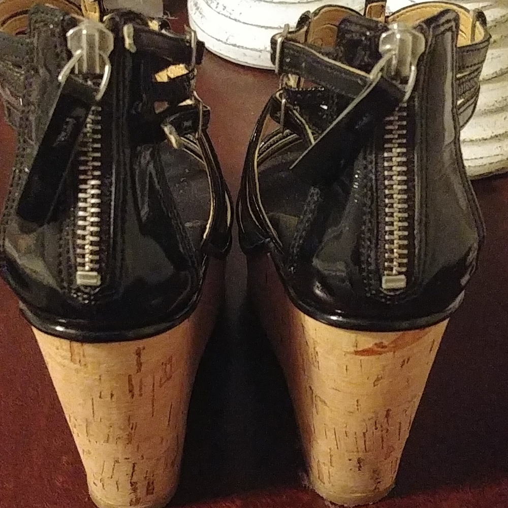 Shoes - Picture 3 of 3